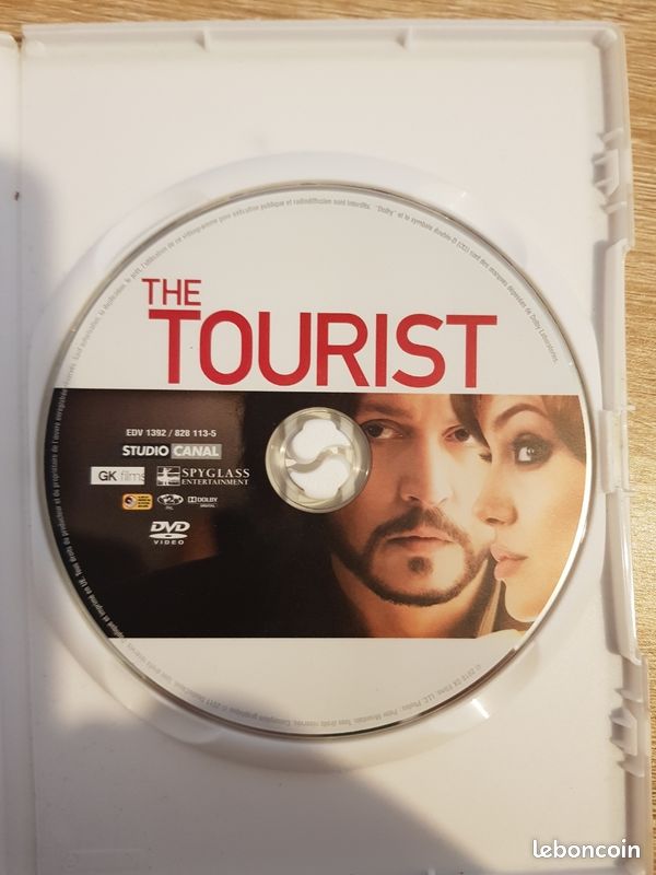 The tourist (image 2)
