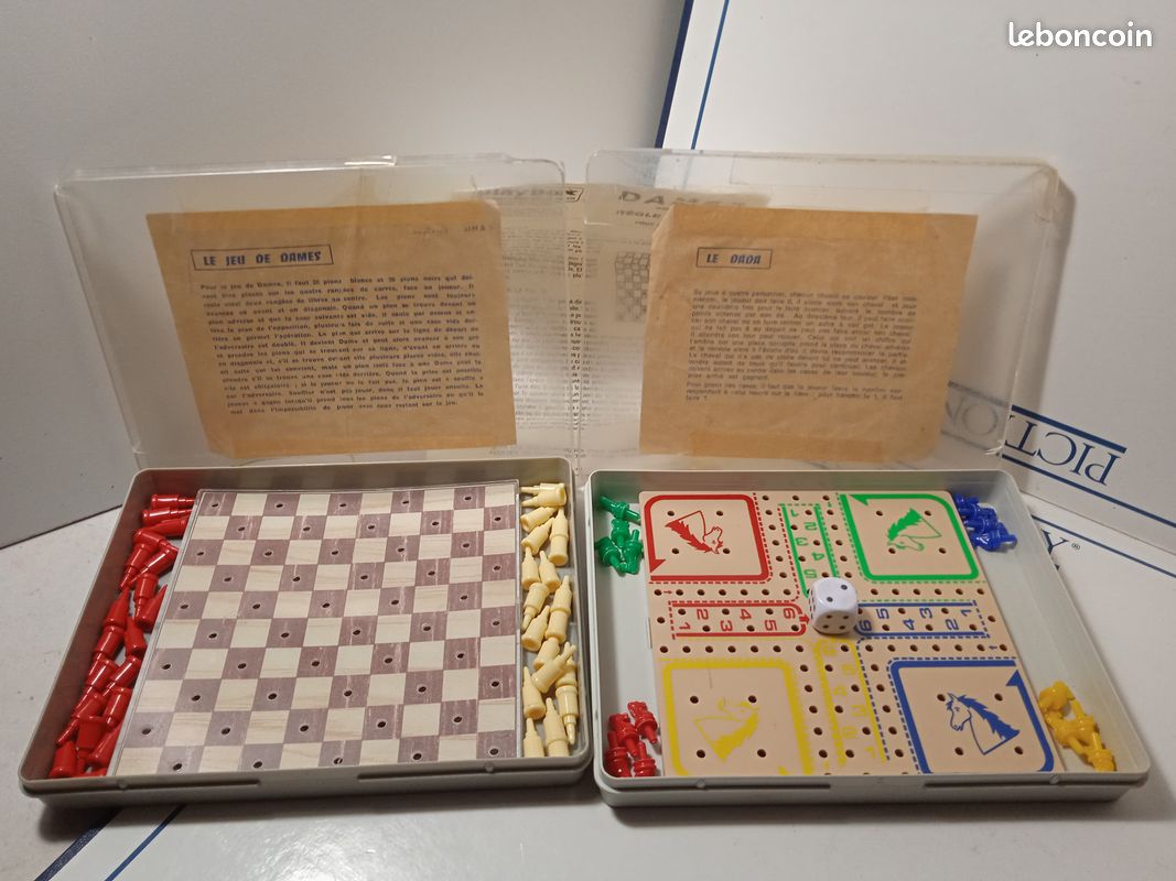 Ancienne Boîte De Jeux Vintage – Jeu De L'oie, Petits Chevaux, Roulette – Complète