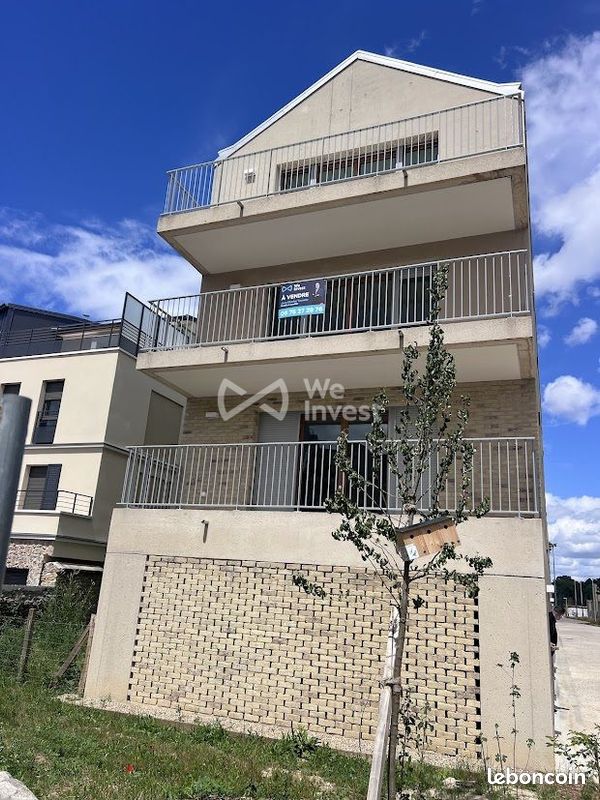 Appartement 2 pièces 50 m² · à Sainte-Geneviève-des-Bois · 50 m² · 196 000 €