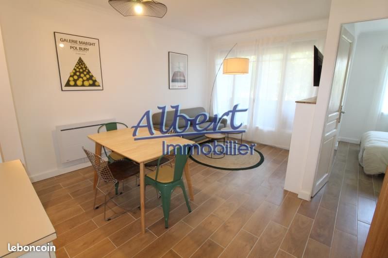 Appartement 3 pièces 42 m² · à Toulon · 42 m² · 777 €