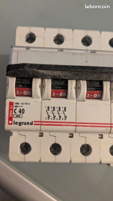 Différentiel tétrapolaire Legrand DX 6000 avec protection magnétothermique intégrée (image 3)