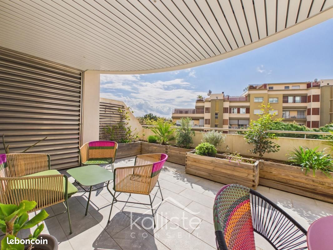 Appartement 2 pièces 54 m² · à Ajaccio · 54 m² · 340 000 €