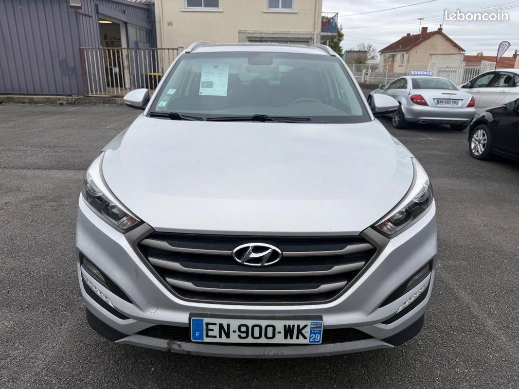 Hyundai Tucson 1.7 CRDI 115 BUSINESS 2WD (image 2)
