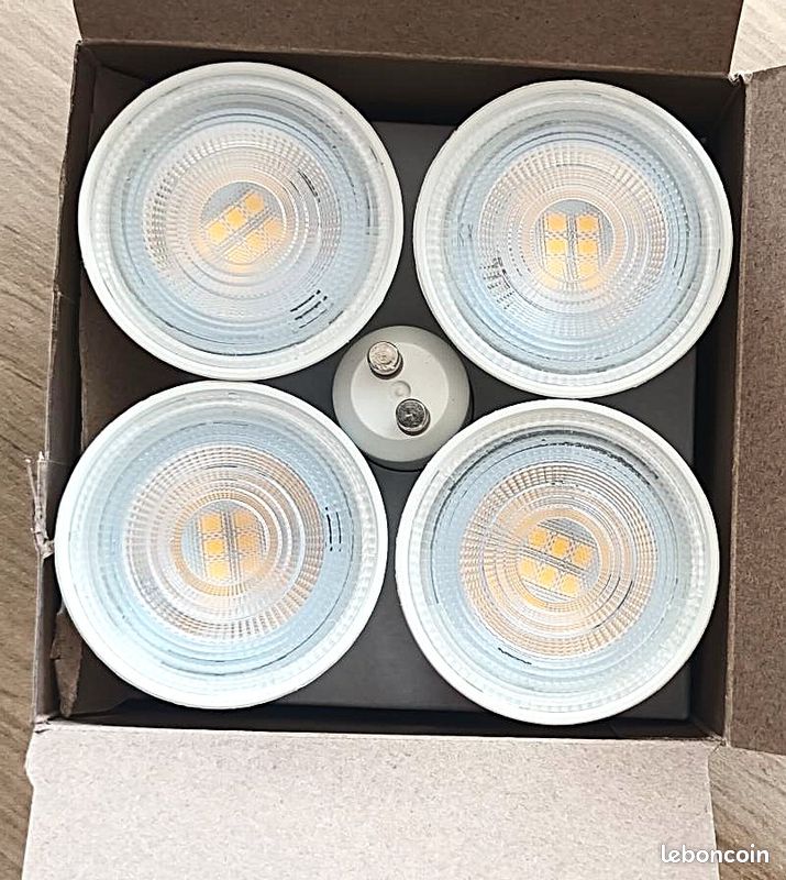 Boîte de 5 Spots neufs 50W (image 2)