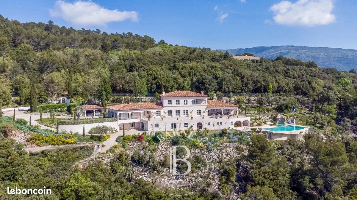 Maison 10 pièces 483 m² · à Cabris · 483 m² · 4 800 000 €