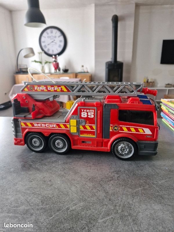 Camion pompiers (image 1)