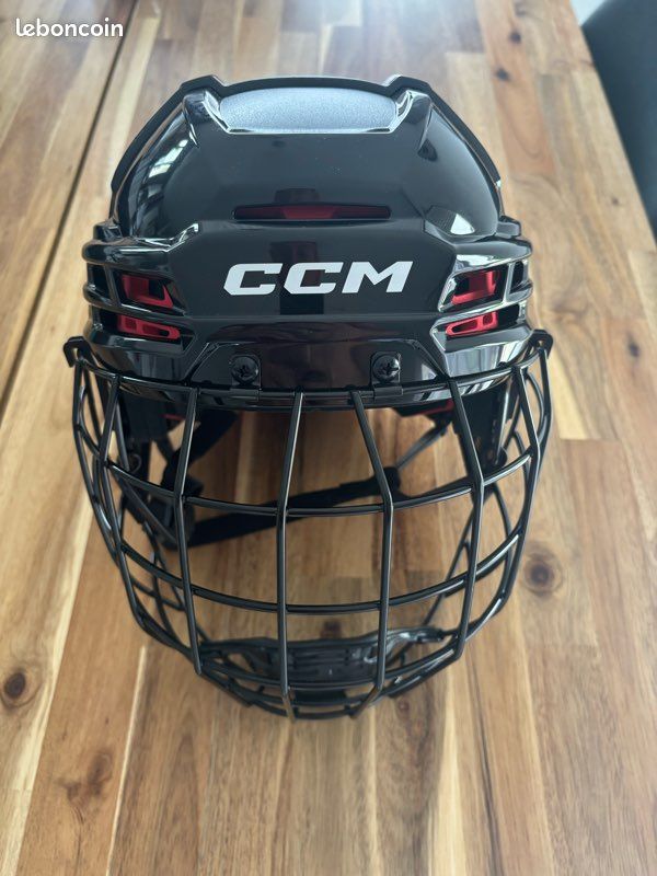 Casque ccm hockey taille L (image 1)