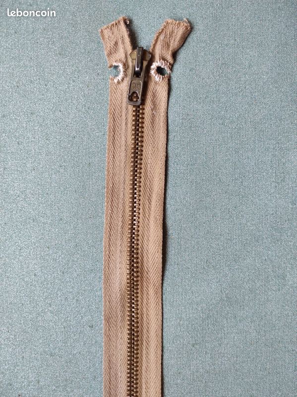 Fermeture éclair métal 48 cm – beige ficelle (image 4)