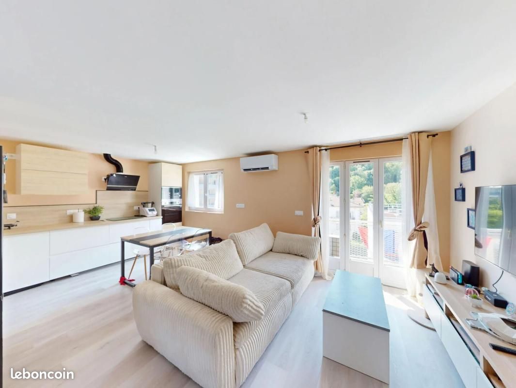 Appartement 2 pièces 47 m² · à Domène · 47 m² · 160 000 €