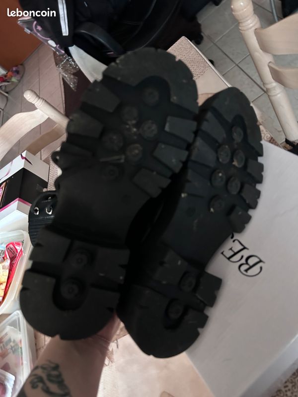 Bottes noires (image 5)