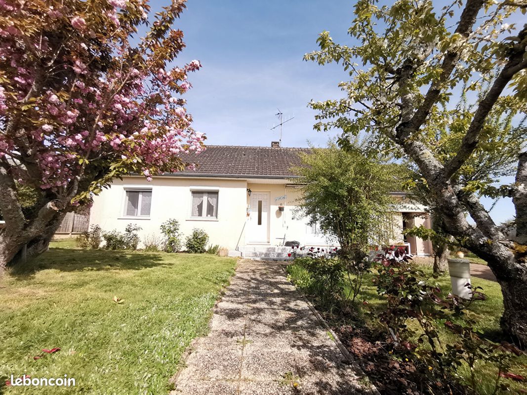 Maison 3 pièces 78 m² · à Chapelle-Royale · 78 m² · 99 900 €