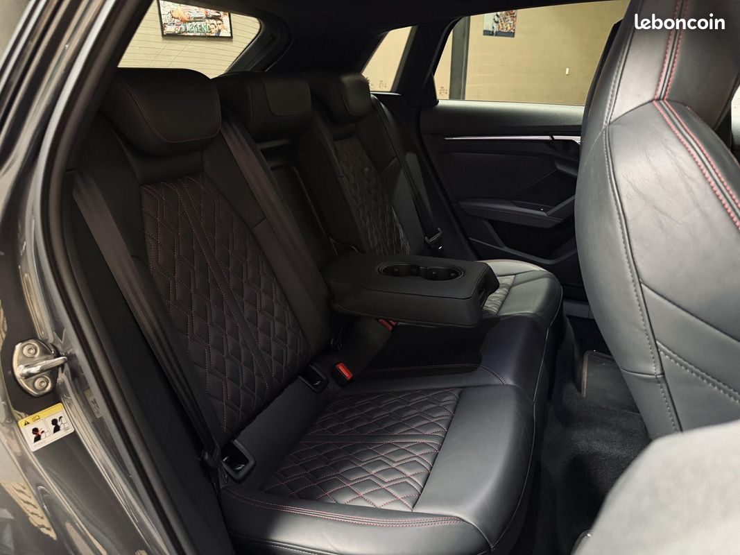 AUDI S3 SPORTBACK Quattro 2.0 310 S-tronic 8Y IMMAT FRANCE SUPERBE CONFIGURATION TOIT OUVRANT (image 9)
