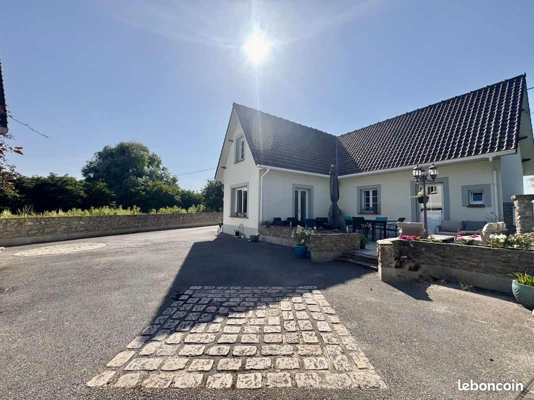 Maison 5 pièces 140 m² · à Guînes · 140 m² · 306 876 €