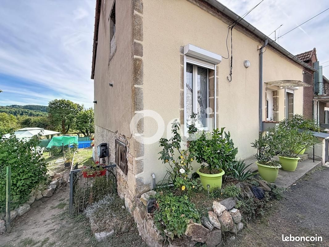 Maison 3 pièces 78 m² · à Saint-Éloy-les-Mines · 78 m² · 76 990 €
