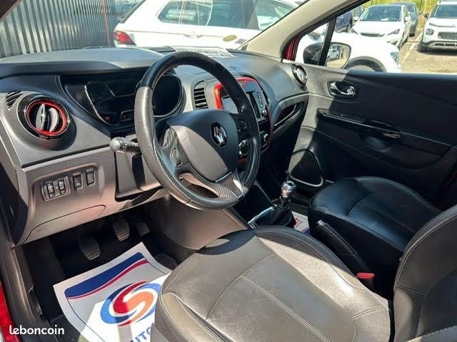 Renault CAPTUR 1.5 DCI 110 CH STOP&START ENERGY BUSINESS ECO² EURO6 2015 (image 17)
