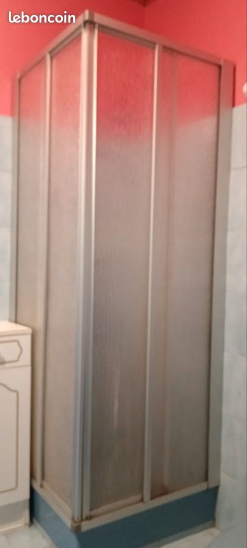 Cabine de douche, Lavabo, WC, meuble bas (image 3)