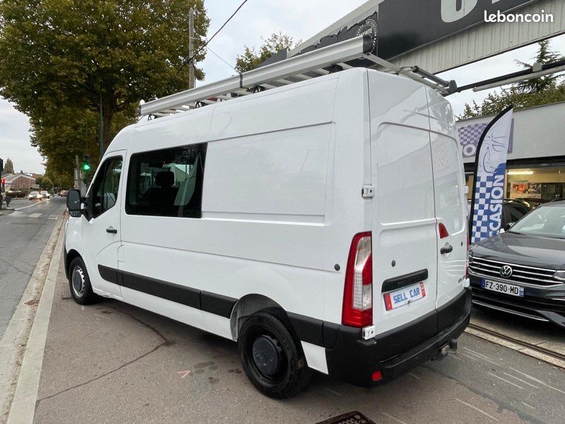 Master 2.3 bluedci 135ch Grand Confort Cab Approfondie 7 places 15300 HT (image 3)