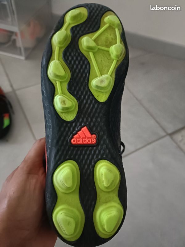 Sport chaussures de foot (image 1)