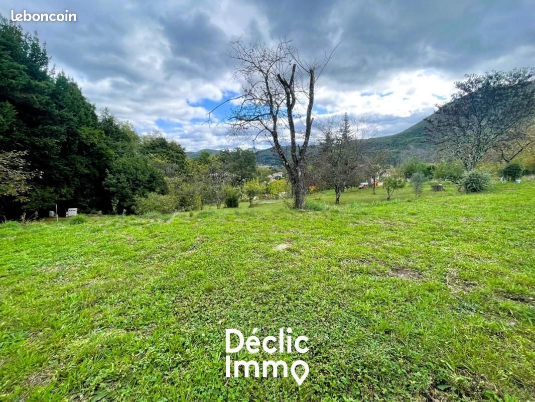 Terrain 2 800 m² Molieres Cavaillac · à Molières-Cavaillac · 38 000 €