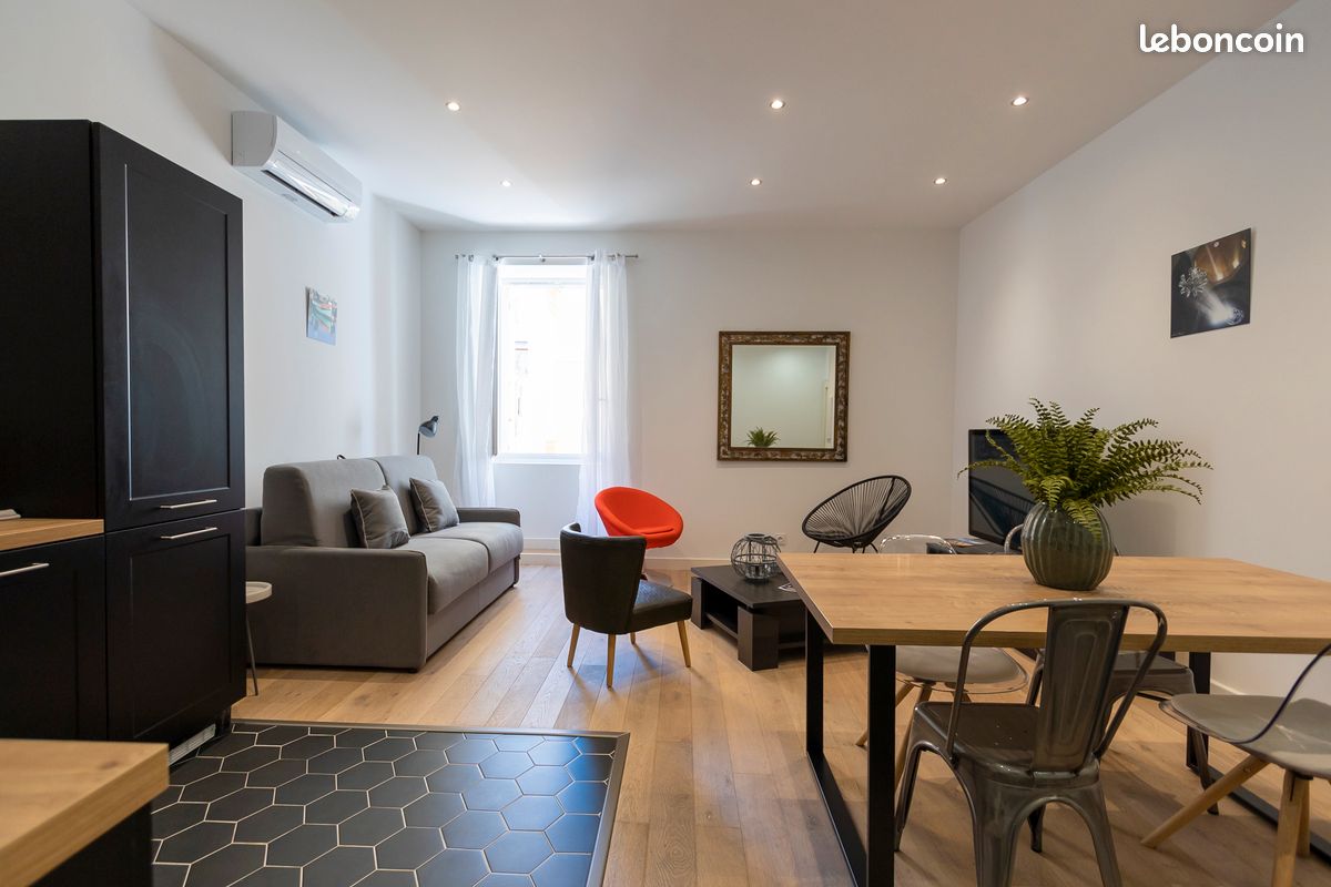 Appartement 2 pièces 47 m² · à Ajaccio · 47 m² · 890 €