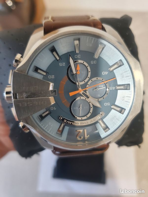 Montre Diesel DZ1029 Pour Femme - Style Vintage, Boîtier Argenté, Bracelet Acier - Parfaite Au Quotidien
