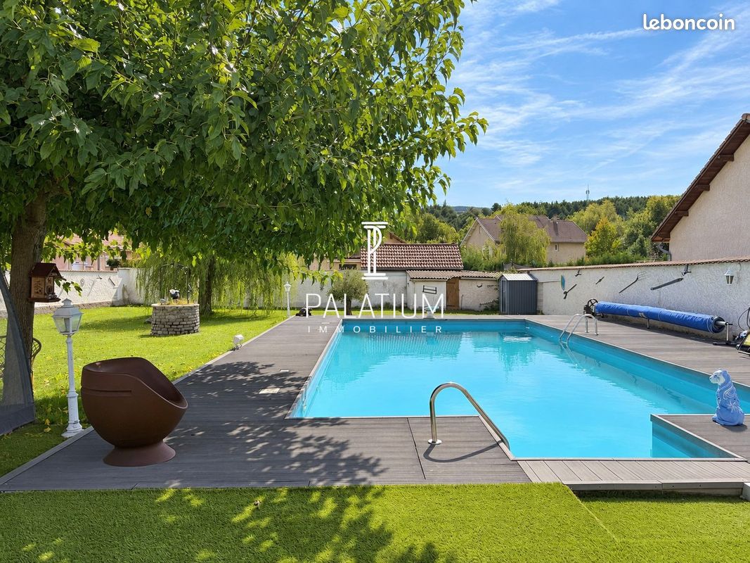 Maison 6 pièces 170 m² · à La Bâtie-Neuve · 170 m² · 538 000 €