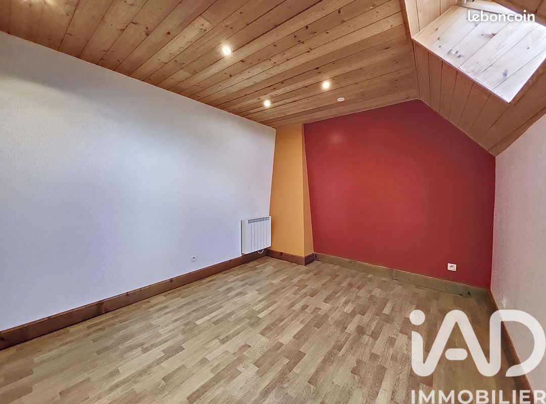 Longère 8 pièces 180 m² (image 9)