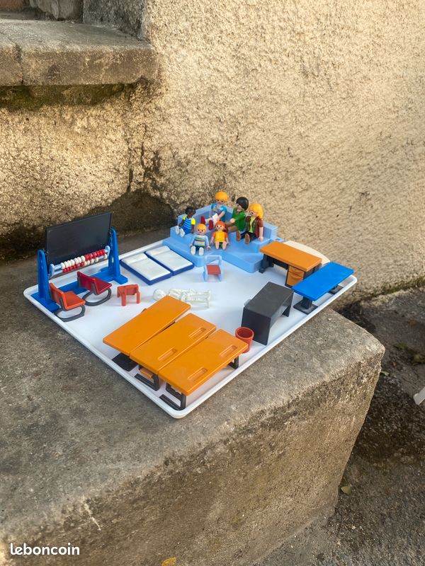École Playmobil (image 2)