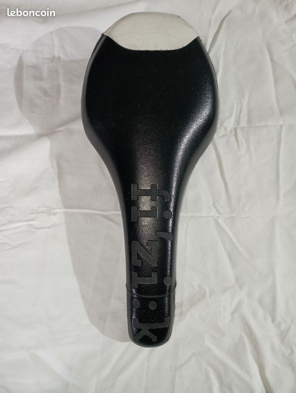 Selle vélo FIZIK (image 1)