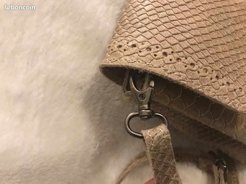 Sac bandoulière cuir cadeau Noël (image 1)