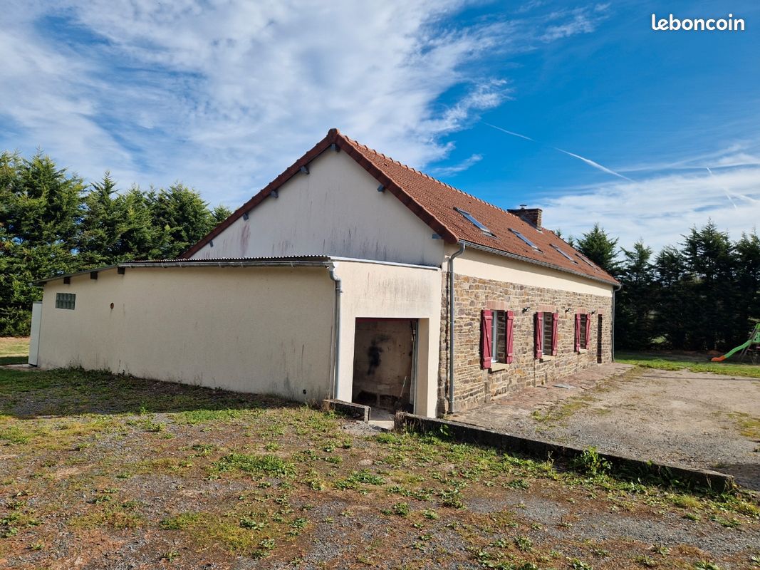 Maison 7 pièces 160 m² · à Saint-Amand-Villages · 160 m² · 235 000 €