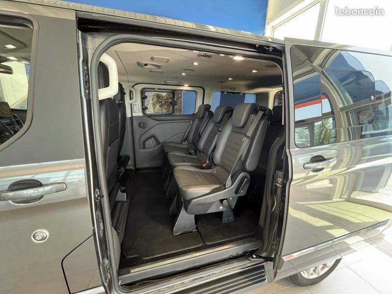 Ford Tourneo Custom 320 L1H1 2.0 EcoBlue 130ch Active BVA (image 4)