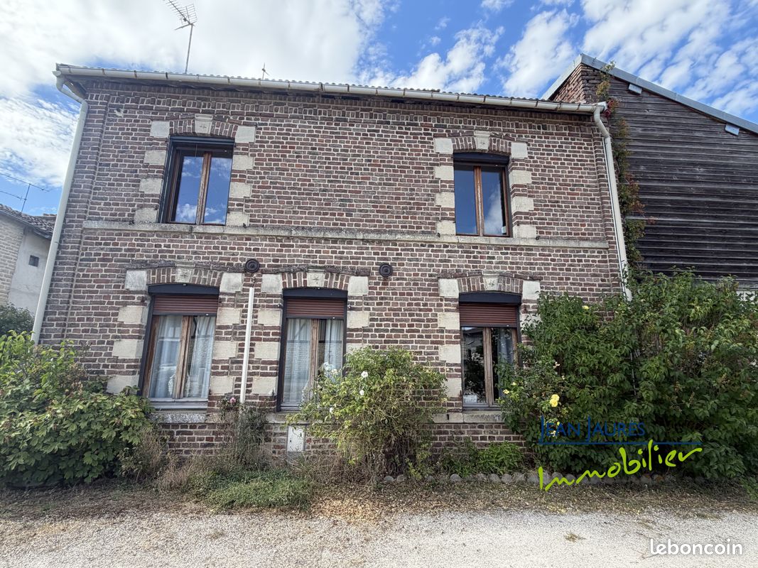 Maison 4 pièces 131 m² · à Radonvilliers · 131 m² · 162 500 €