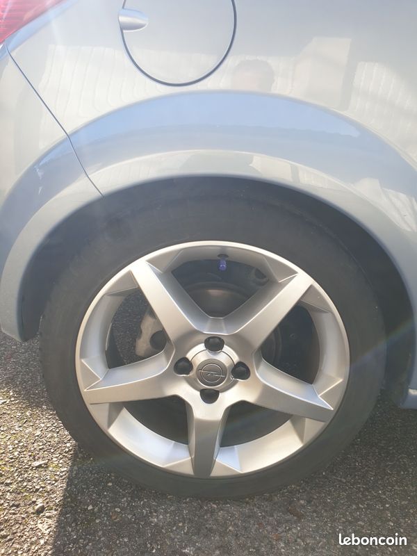 Vente Opel Tigra Twintop 1.8 2004 (image 16)