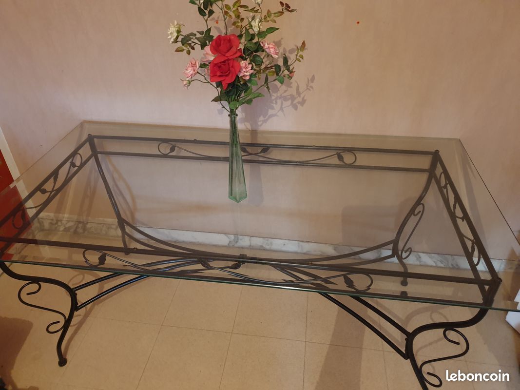 Belle table en fer forgé (image 3)