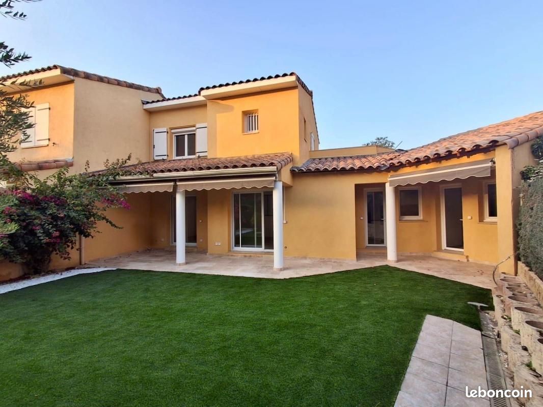 Maison 4 pièces 100 m² · à Bormes-les-Mimosas · 100 m² · 795 000 €