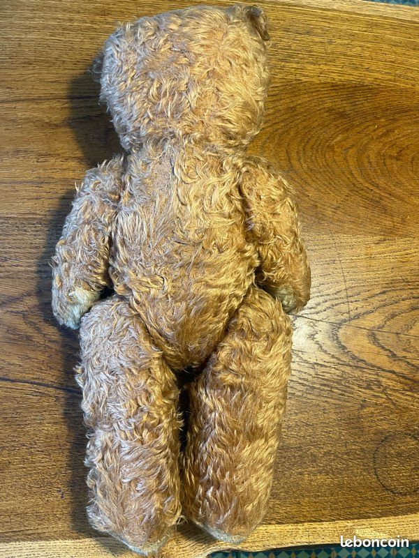 Grand Ours En Peluche Ancien Steiff – Vintage Collection