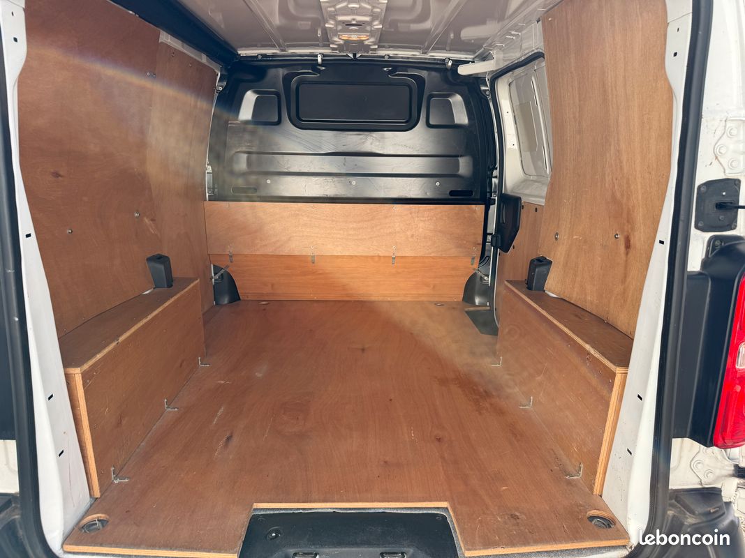 CITROËN JUMPY XS CarPlay Caméra de recul Excellent état (image 11)
