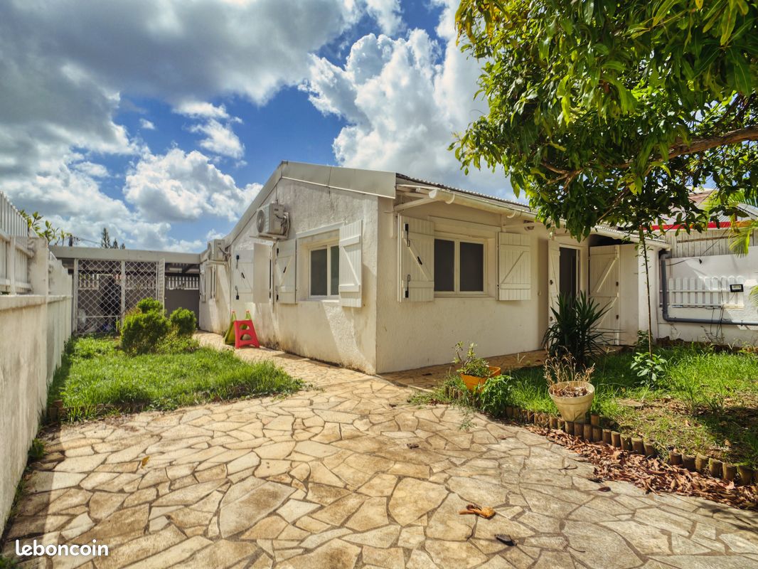 Maison 3 pièces 65 m² · à Les Abymes · 65 m² · 1 100 €