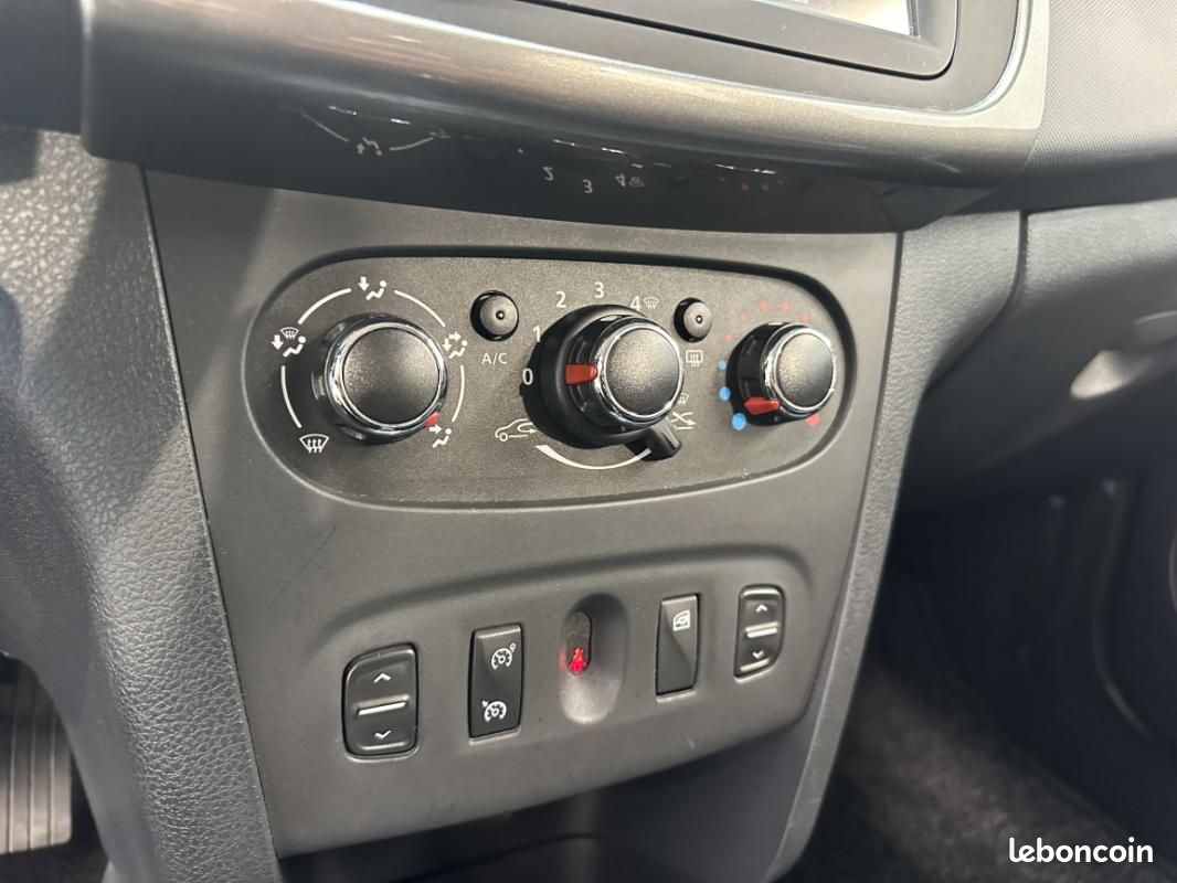 Dacia Sandero TCe 90 E6 Stepway Prestige *PREMIERE MAIN (image 13)