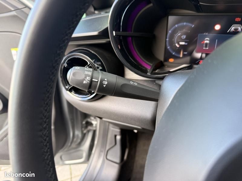 Alfa romeo Junior 1.2 Ibrida 136ch DCT6 (image 18)