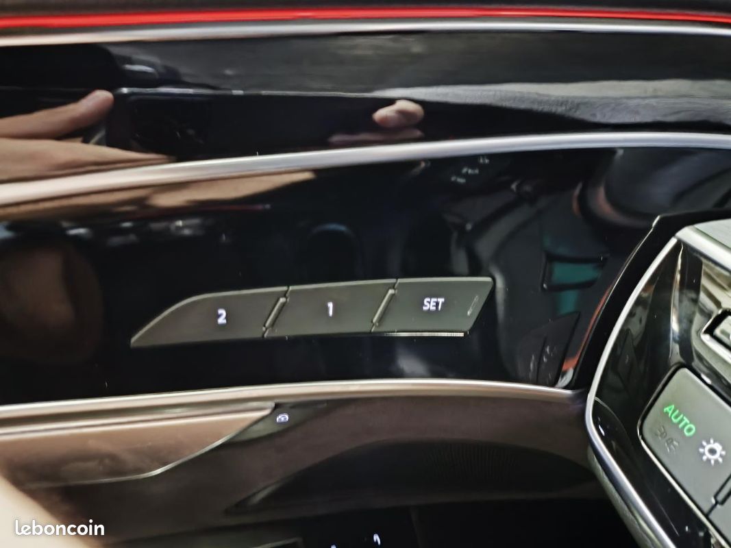 AUDI A8 Quattro 3.0 V6 50 TDI - 286 - BVA Tiptronic 2018 BERLINE Limousine Avus Extended PHASE 1 (image 30)