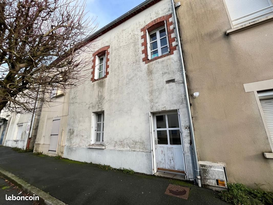 Maison 3 pièces 85 m² · à Saint-Fulgent · 85 m² · 99 000 €