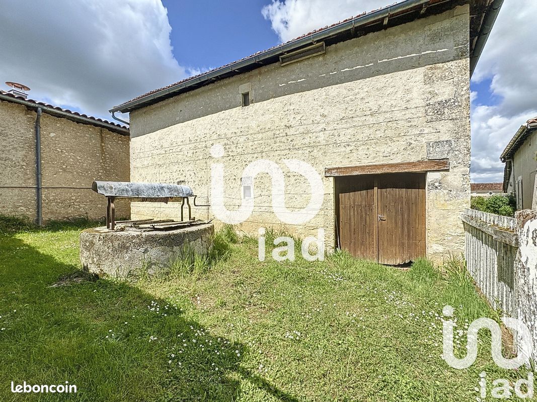 Propriété 3 pièces 69 m² - Châtignac 16480 (image principale 5)