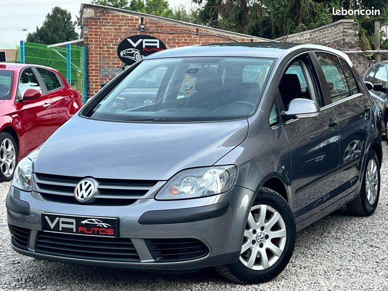 VOLKSWAGEN GOLF V PLUS 1.9 TDI 105 CH DSG6 BOÎTE AUTO / Clim / CarPlay / GPS / Jante / Régulateur / Carnet Complet VW / GARANTIE (image 2)