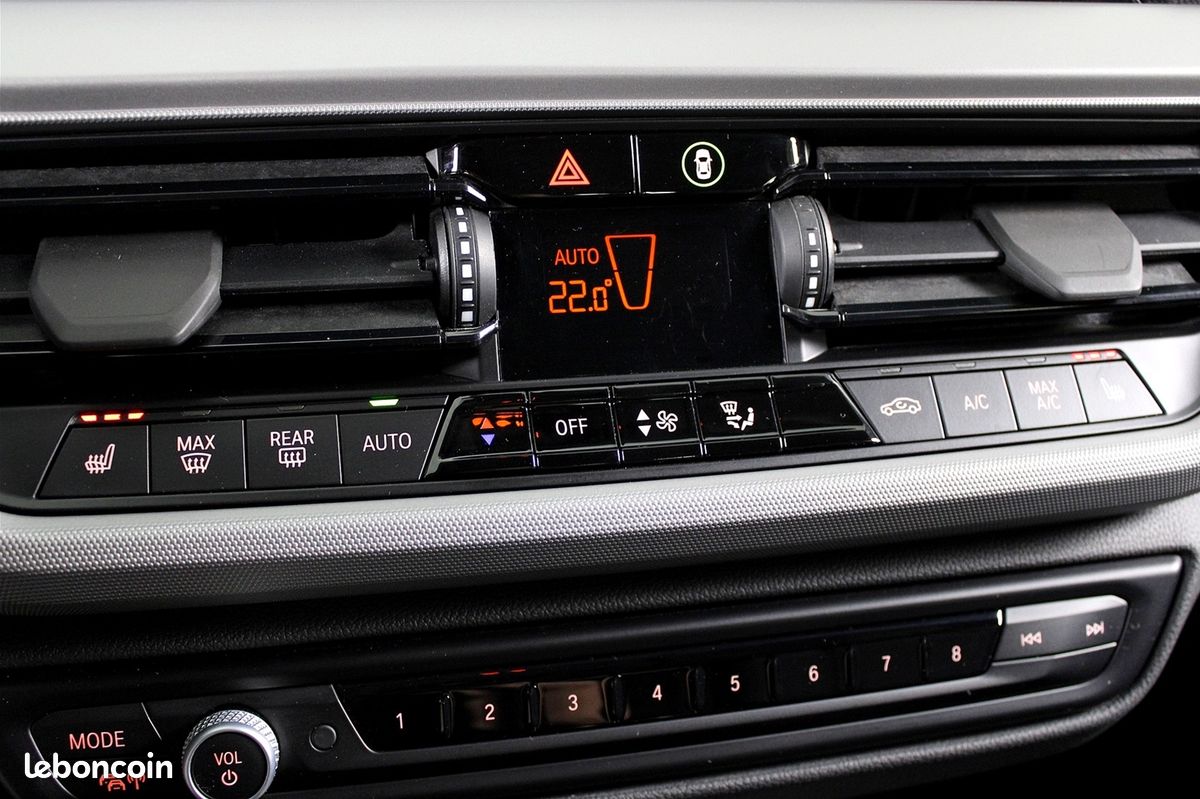 Bmw SERIE 1 (F40) 116I 109CH BUSINESS DESIGN COCKPIT PRO (image 11)