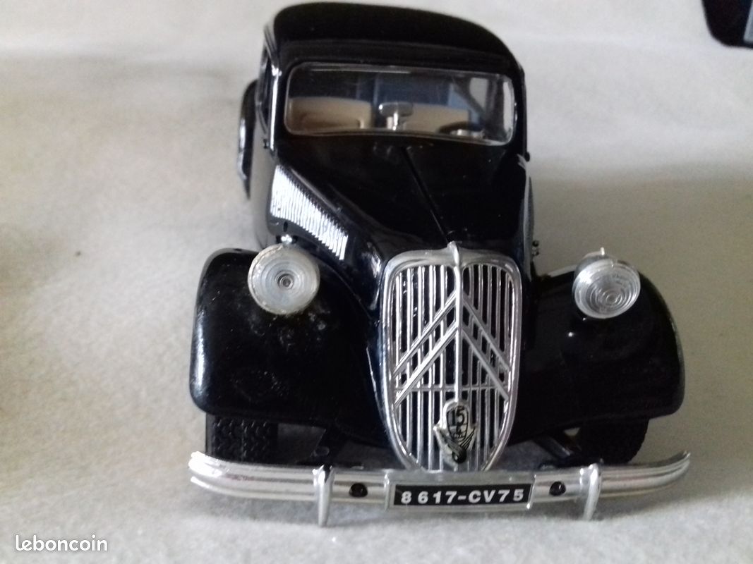 Miniature 1.24 Citroën Traction (image 3)