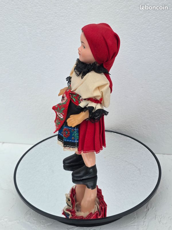 Poupée Celluloïd Tchécoslovaquie – Maryana – Costume Cousu Main – 31 Cm – Occasion