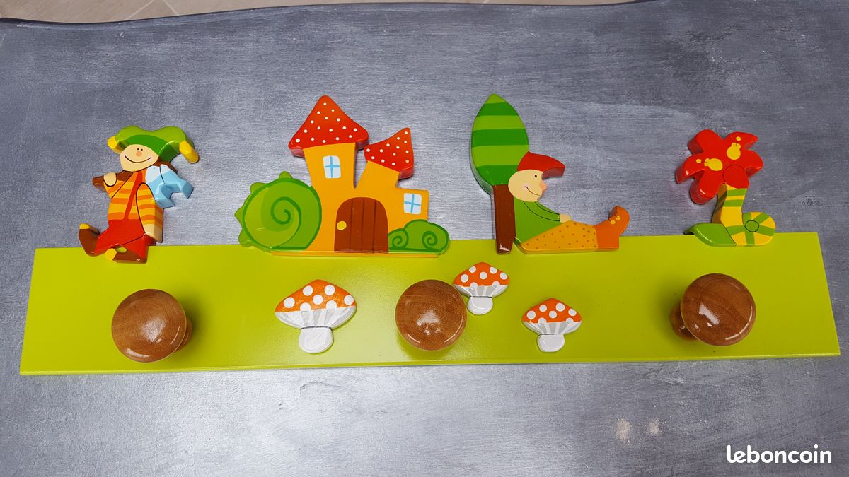 Porte manteaux enfants (image 1)