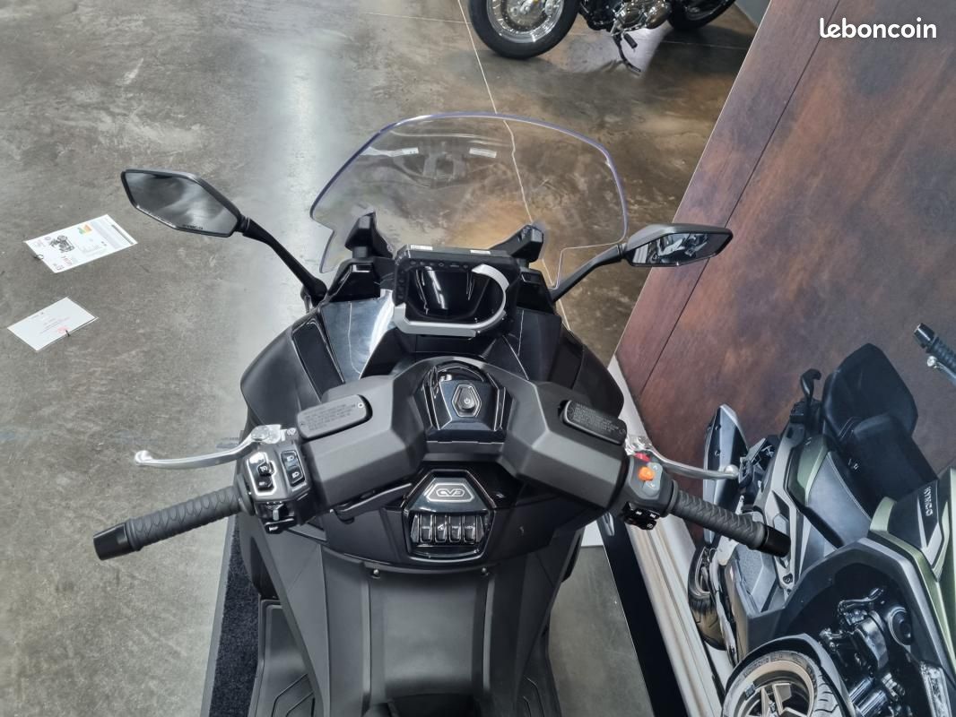 Kymco CV3 550 / 206.92/MOIS* / DSN MOTOS 40 (image 4)